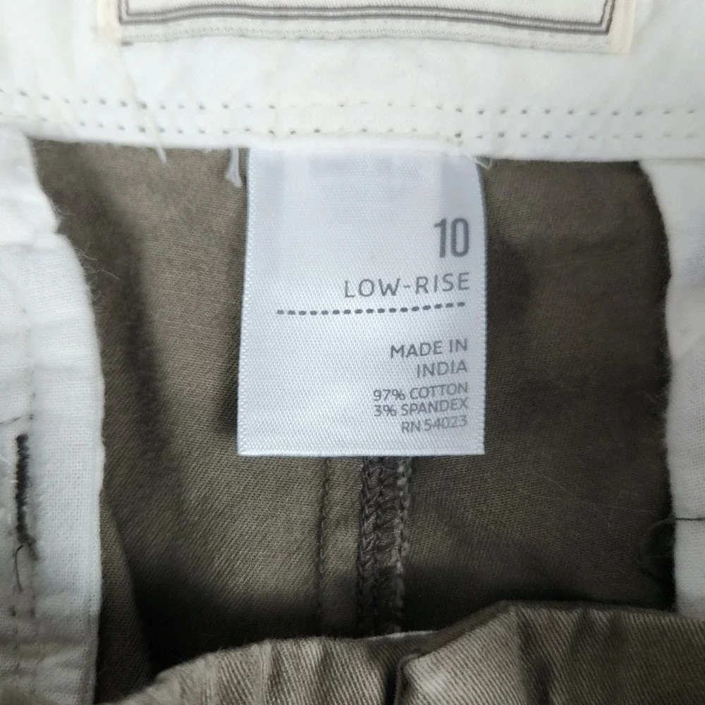 Old‎ Navy Perfect Bermudas Shorts Womens Size 10 Brown Low Rise Khaki Stretch